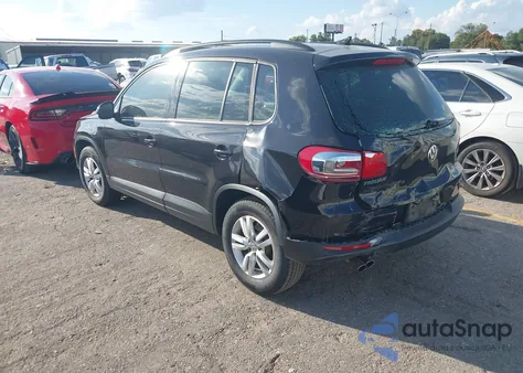 2017 Volkswagen Tiguan z USA, uszkodzony, nr VIN WVGAV7AX2HK000670